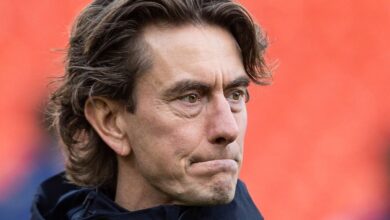 Thomas Frank Kritik Wasit Tottenham vs Liverpool, Kartu Merah Romero Dinilai Tak Tepat