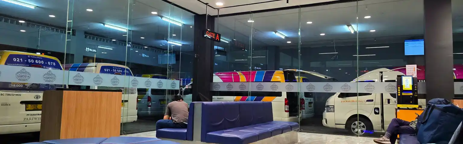 Tiket Bus Jackal Holidays Rute Blora (Menteng) ke Buah Batu: Jadwal, Harga, dan Pemesanan