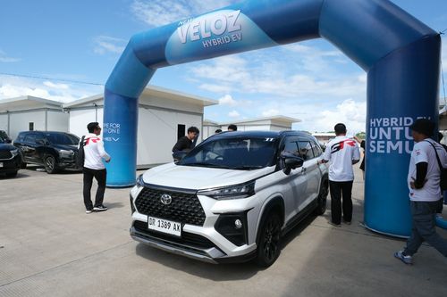 Toyota New Veloz Hybrid EV Lintas Nusa 2025: Inovasi Ramah Lingkungan dan Performa Andal