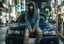 Transformasi Foto ala Post Model Tokyo dengan BMW M3 GTR Menggunakan Prompt Gemini AI