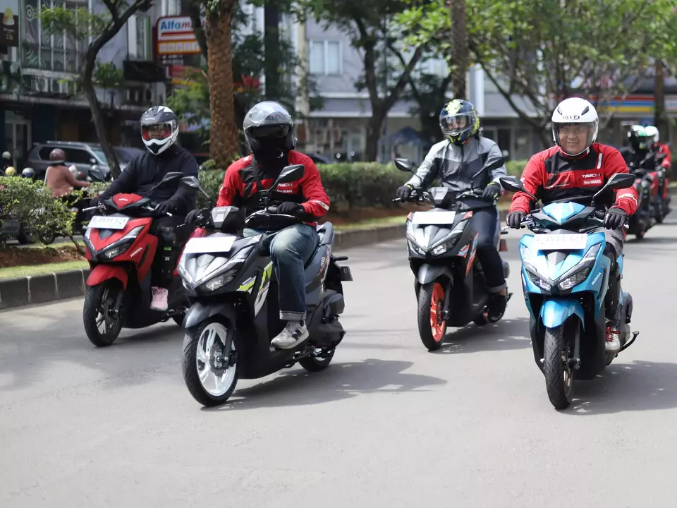 Uji Kendara New Honda Vario 125: Skutik Gesit dan Nyaman Hadapi Macet Ibu Kota