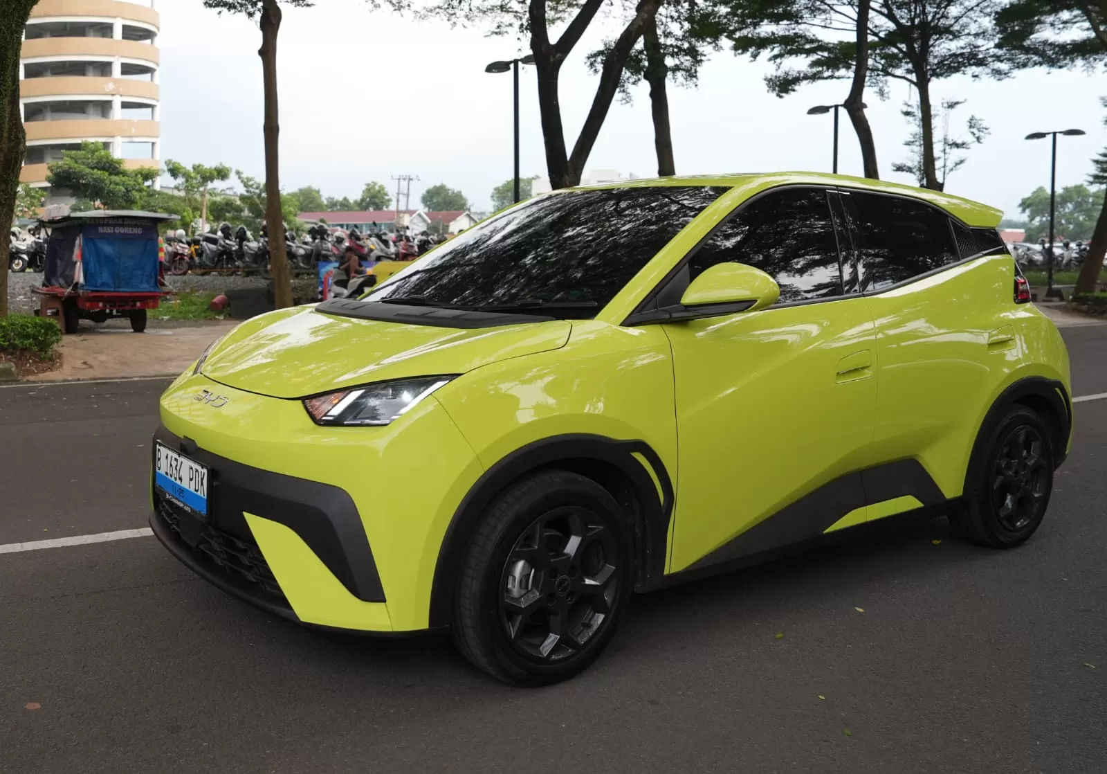 Upgrade Penampilan BYD Atto 1 dengan Aksesoris Keren dari Otoproject, Lebih Sporty dan Stylish! Upgrade Penampilan BYD Atto 1 dengan Aksesoris Keren dari Otoproject, Lebih Sporty dan Stylish!