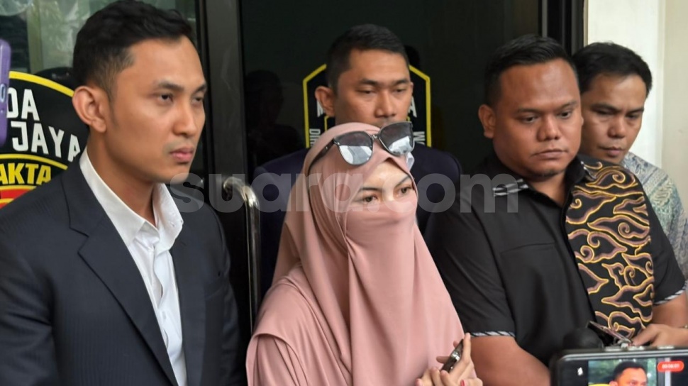 Wardatina Mawa Ajukan Cerai Usai Ungkap Perselingkuhan Suami dengan Inara Rusli