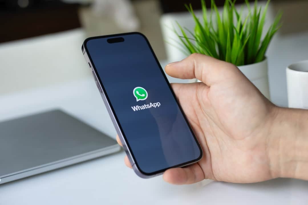 WhatsApp Perkenalkan Fitur Keamanan Terbaru untuk Kontrol Perangkat Terhubung di iOS