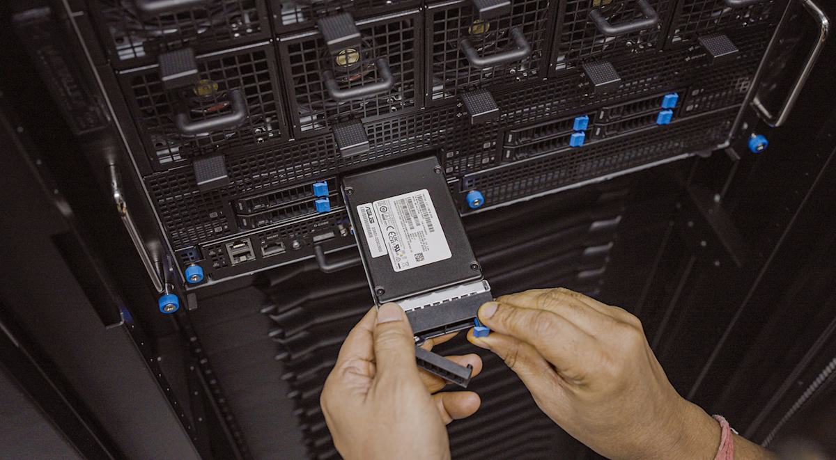 Windows Server 2025 Hadirkan Dukungan NVMe Native, Tembus Batas SCSI untuk Performa Maksimal