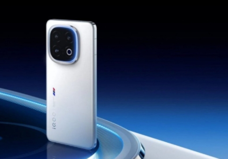 iQOO 15 Resmi Rilis di Indonesia: HP Flagship Snapdragon 8 Gen 5, Ini Harga & Spesifikasinya