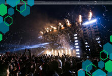 10 Inspirasi Outfit Nonton Konser Pria yang Keren dan Tetap Nyaman