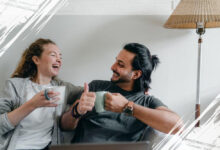 100 Pantun Cinta Romantis untuk Pacar yang Bikin Hati Meleleh dan Makin Sayang