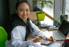 3 Zodiak yang Diprediksi Lancar Rezeki Seumur Hidup Mulai Tahun 2026, Cek Prediksinya!