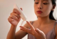 4 Rekomendasi Sunscreen Fisik Lokal untuk Kulit Sensitif, Aman untuk Bumil & Busui