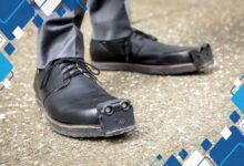 5 Fitur Smart Shoes Inovatif untuk Disabilitas: Auto-Lacing hingga Navigasi Haptic