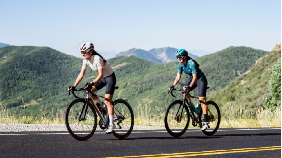 5 Smartwatch Terbaik untuk Sepeda, Ada GPS dan Baterai Tahan Lama!