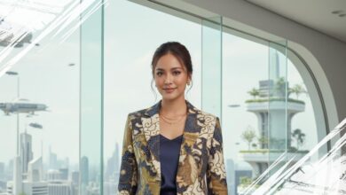 8 Inspirasi Atasan Batik Blazer Modern untuk Tampil Stylish dan Elegan setiap Hari