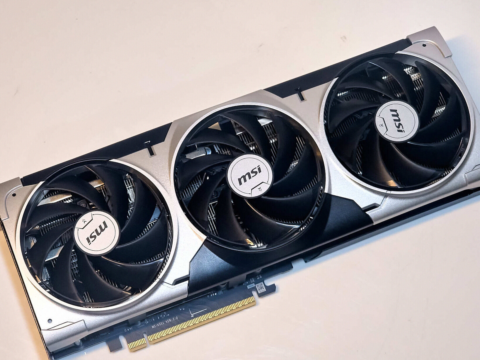 Asus Resmi Setop RTX 5070 Ti, Nvidia Bakal Hentikan RTX 5060 Ti 16 GB Berikutnya?