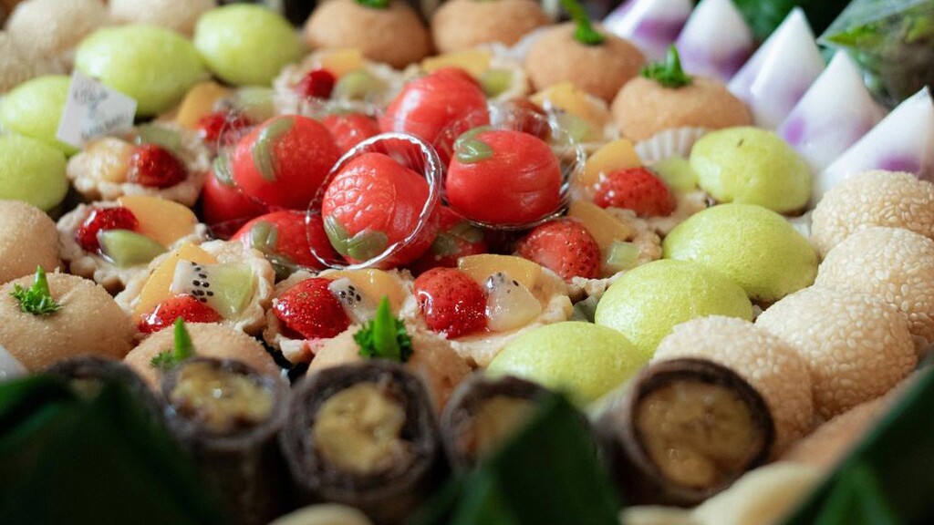 Bisnis Kue Basah vs Kue Kering: Mana Pilihan Terbaik dan Paling Menguntungkan?