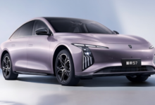 Bos Geely Soroti Kurang Kreatifitas dalam Desain Seragam Mobil Listrik Buatan Lokal