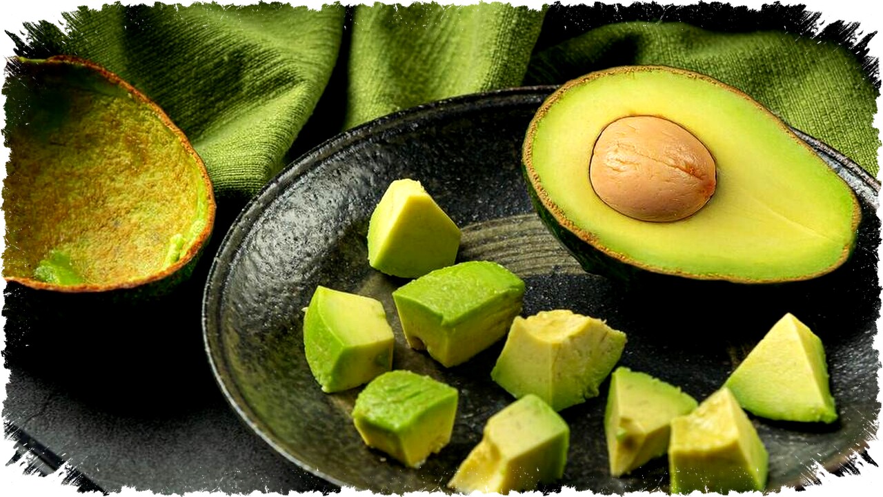 Cara Mematangkan Alpukat yang Terlanjur Terpotong dengan Cepat dan Anti Cokelat, Praktis!