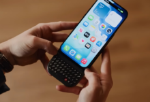 Clicks Luncurkan Power Keyboard Baru, Fitur Wireless Charging Bikin Makin Praktis