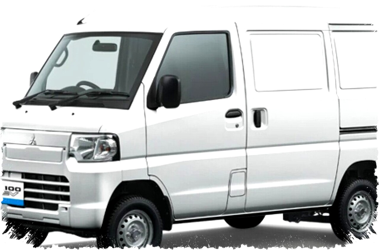 Colt L100 EV vs Mobil Niaga Bensin: Pilih Mana untuk Efisiensi dan Keuntungan Bisnis Anda? Colt L100 EV vs Mobil Niaga Bensin: Pilih Mana untuk Efisiensi dan Keuntungan Bisnis Anda?