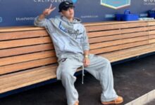 Cool dan Comfy! 5 Ide Styling Hoodie ala S.Coups SEVENTEEN yang Wajib Kamu Coba