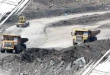 DEWA Amankan Fasilitas Kredit Jumbo dari Dua Bank Besar untuk Perkuat Perusahaan