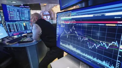 Dow, S&P 500, Nasdaq Turun Dipimpin Saham Teknologi, Bank Merosot Setelah Laporan Keuangan