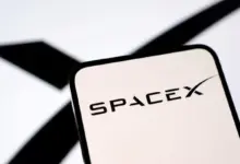 FCC Setujui Rencana SpaceX Tambah 7.500 Satelit Starlink untuk Jaringan Internet Global