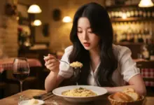 Hasil Prompt AI: Foto Makan Risotto Seperti di Restoran Italia Tanpa Harus ke Luar Negeri