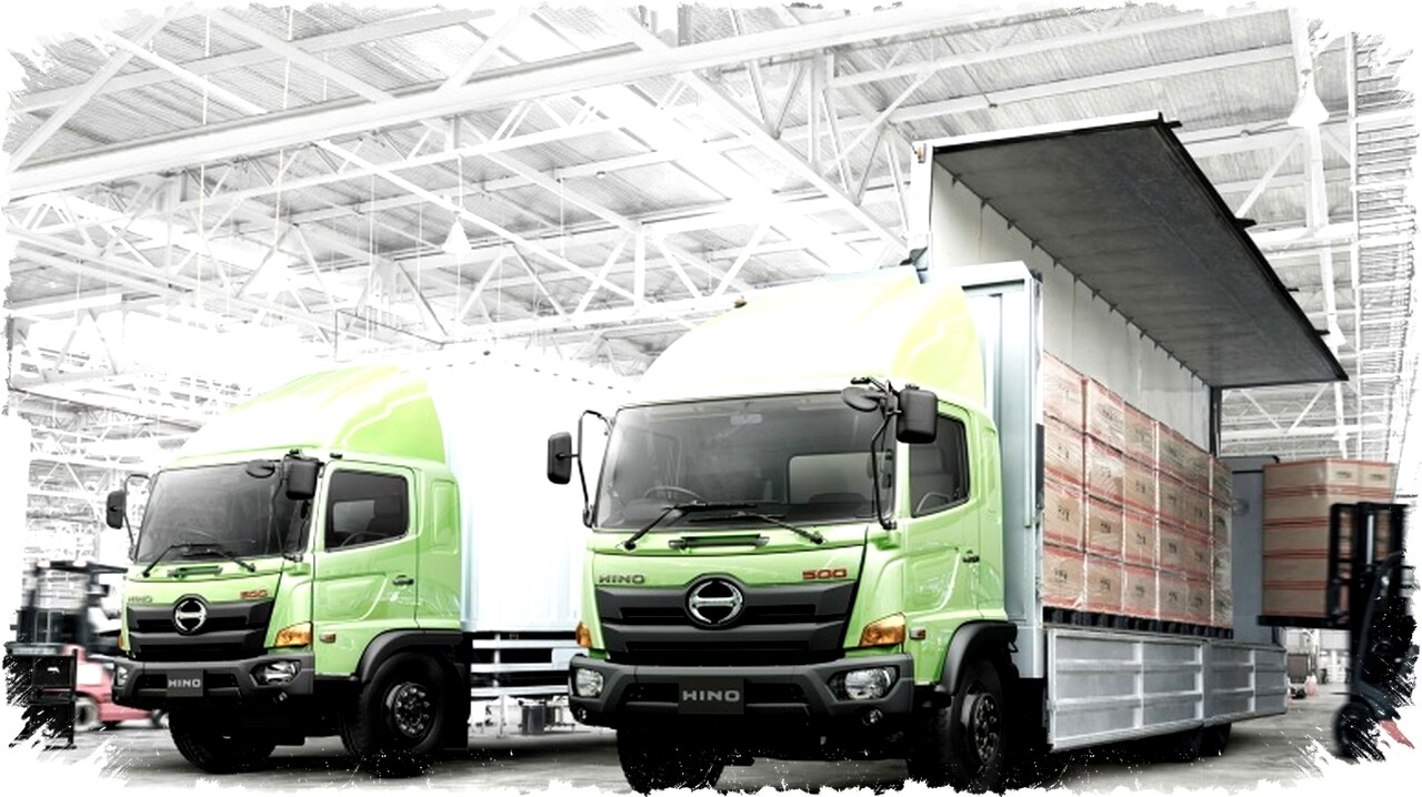 Hino Pertahankan Dominasi Market Leader Medium Duty Truck Indonesia 25 Tahun dengan Hino 500 Series