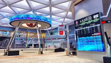 IHSG Ditutup Melemah, Gagal Menembus Level Kunci 9.000 dengan Pergerakan Pasar Terbatas