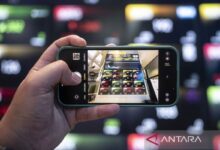 IHSG Ditutup Menguat, Didukung Sentimen Positif Domestik dan Global Hari Ini