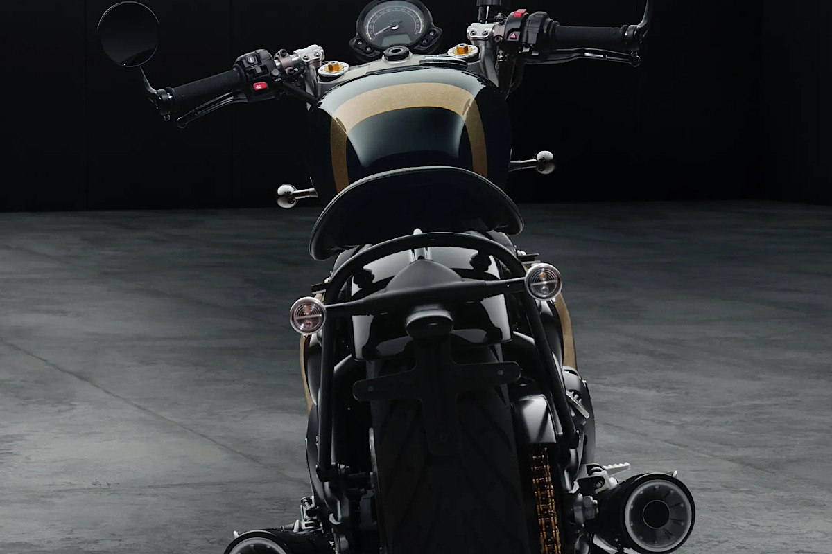 Intip Triumph Bonneville Bobber: Motor Cruiser Unik dengan Suspensi Monoshock Tersembunyi