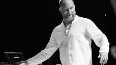 Iseng Investasi Saham Apple Dulu, Kini Keyboardis Faith No More Raup Untung Rp118 Miliar