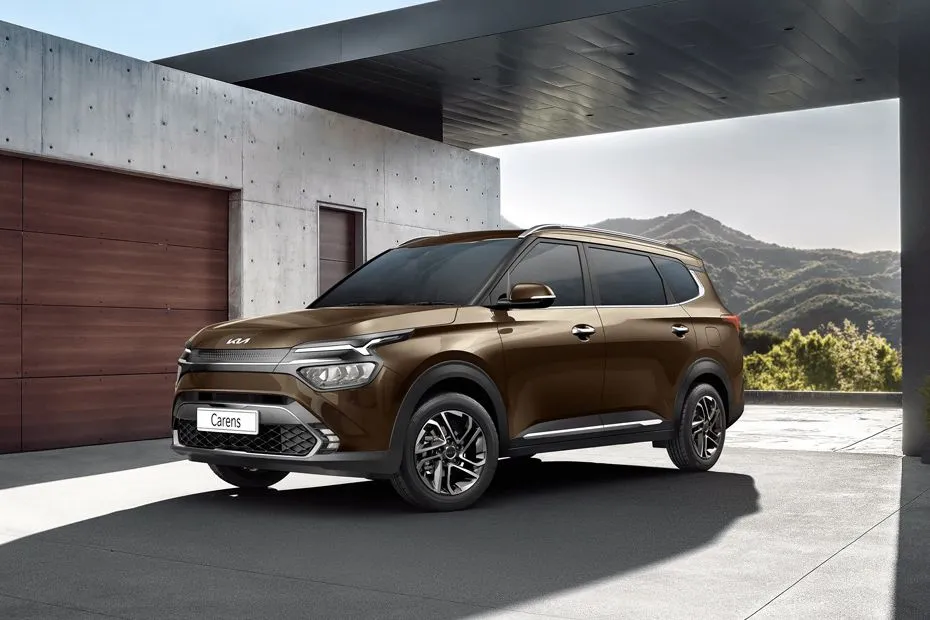 Kia Carens Facelift 2026 Jadi Andalan Baru MPV Keluarga, Punya Fitur Lengkap dan Efisien