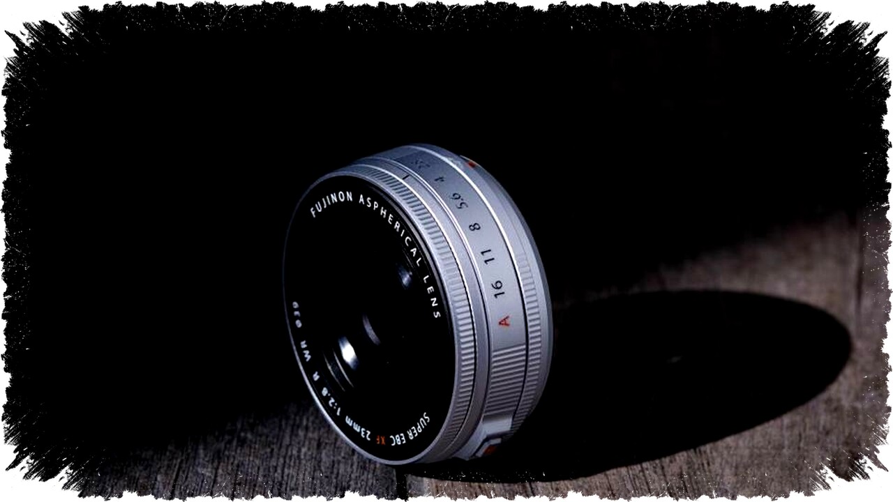 Kit Lensa Kamera Kini Lebih Menarik: Pilihan Apertur Lebih Terang dan Focal Length Beragam