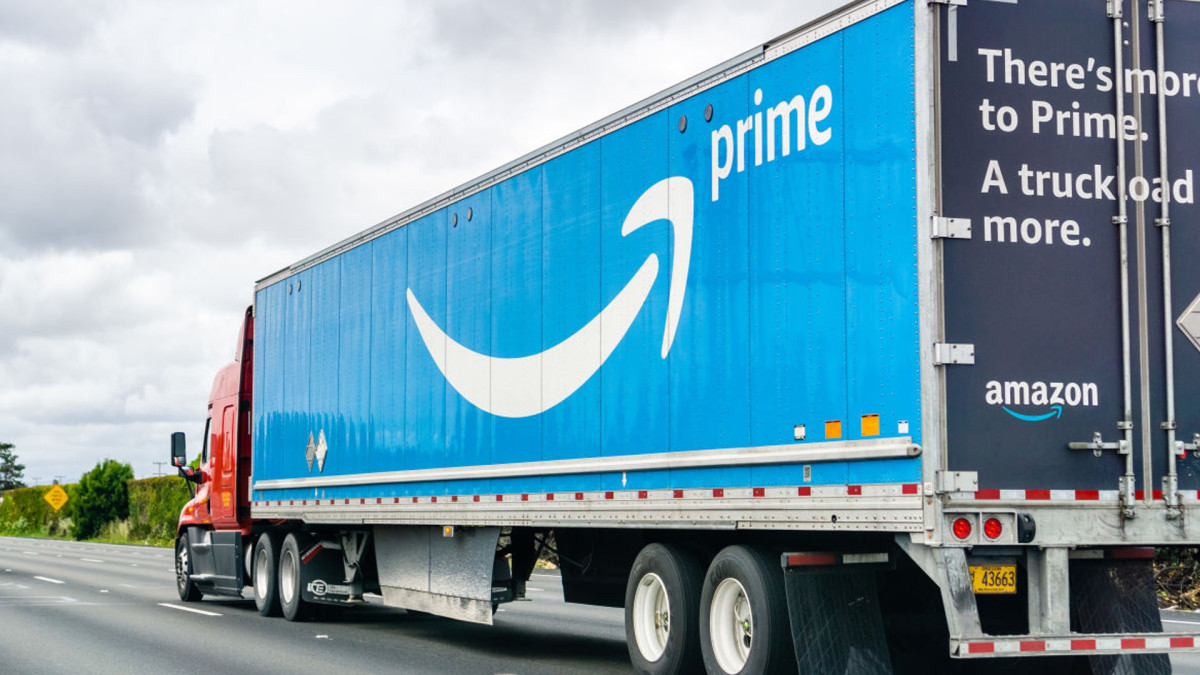 Laptop 2-in-1 Terbaru di Amazon: Cepat, Andal, dan Sedang Diskon Besar