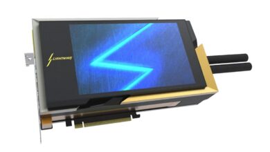 MSI Rilis GPU RTX 5090 Lightning 1600W, Liquid Cooling Baru & LCD Display Terpasang