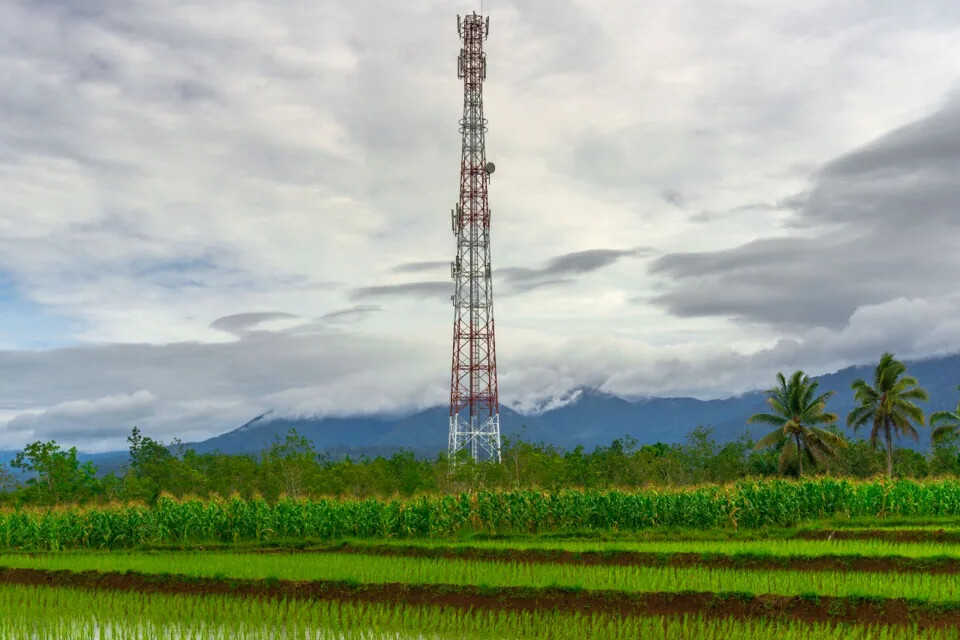 Nezar Patria Sentil Pemda: Infrastruktur Telekomunikasi Bukan Sekadar Objek Pajak, Tapi Aset Nasional! Nezar Patria Sentil Pemda: Infrastruktur Telekomunikasi Bukan Sekadar Objek Pajak, Tapi Aset Nasional!