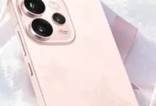 Oppo Reno 15 Hadirkan Pilihan Warna Baru dengan Nuansa Pink Cerah yang Menawan