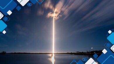 Peluncuran Pertama Satelit Starlink dengan Roket Falcon 9 Varian Terbaru (Video)