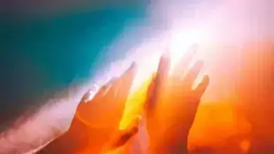 Penjelasan Ilmiah tentang Fenomena Cahaya Tubuh Saat Hidup dan Setelah Mati