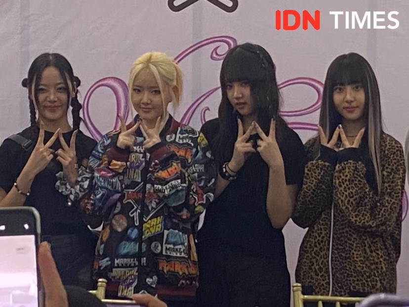 Perjalanan Perdana Kim VVUP ke Jakarta, Mengobati Rindu Kuliner Padang dan Suasana Blok M