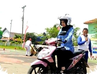 Rekomendasi Motor Baru 2026 Terbaik untuk Mahasiswa dan Pekerja Paruh Waktu: Praktis & Hemat Rekomendasi Motor Baru 2026 Terbaik untuk Mahasiswa dan Pekerja Paruh Waktu: Praktis & Hemat