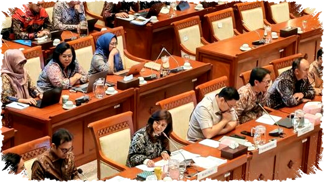 Siap-Siap! Pemerintah Lelang Dua Pita Frekuensi 700 MHz & 2,6 GHz Tahun 2026 untuk 5G dan Internet Cepat Siap-Siap! Pemerintah Lelang Dua Pita Frekuensi 700 MHz & 2,6 GHz Tahun 2026 untuk 5G dan Internet Cepat