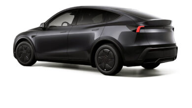 Tesla Luncurkan Model Y Standard LR, Varian Terjauh Sekali Pengisian Daya