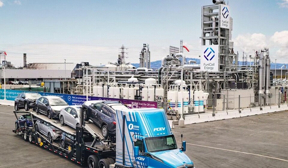 Toyota Uji Truk Hidrogen dalam Balapan Drag Race di Gurun, Pamerkan Inovasi Ramah Lingkungan