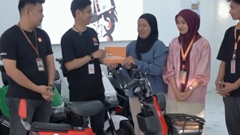 Viral Insiden Sepeda Listrik Vs Truk, Asuransi Tawarkan Ganti Unit Baru