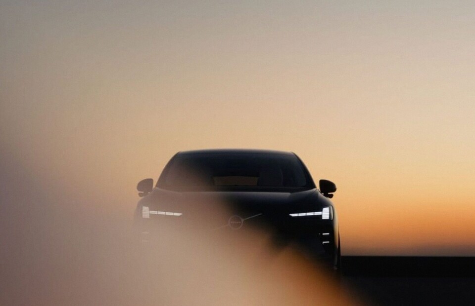 Volvo EX60 SUV Listrik dengan Jarak Tempuh 810 Km Sekali Cas dan Pengisian Super Cepat