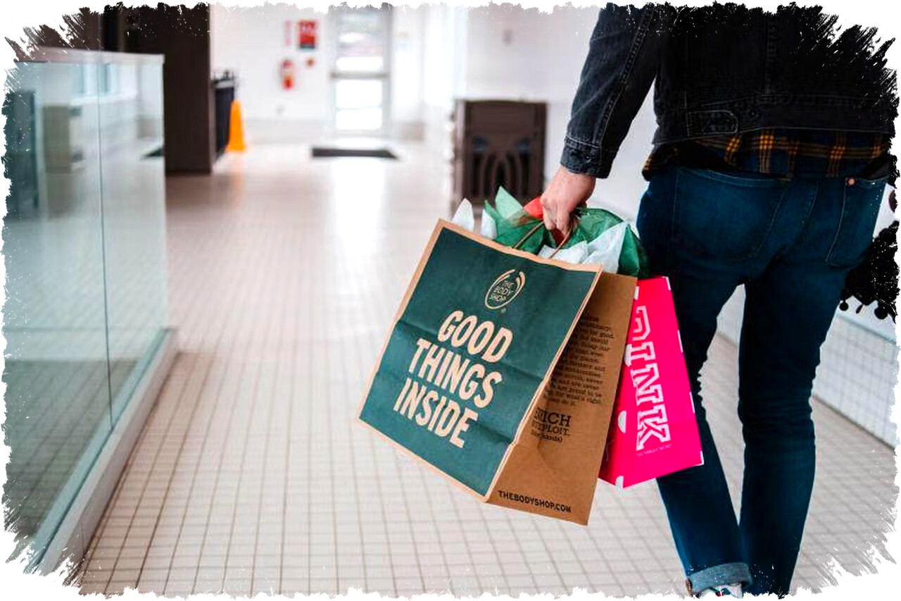 5 Kondisi Berbahaya Saat Berbelanja yang Bisa Menguras Dompet Tanpa Kamu Sadari