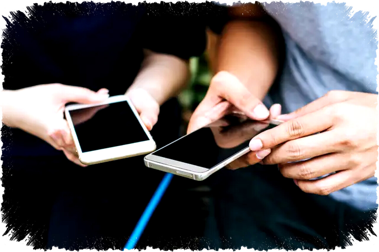 7 Cara Mengatasi HP Cepat Panas yang Ampuh Agar Performa Stabil Jangan Tunggu Sampai Mati Mendadak 7 Cara Mengatasi HP Cepat Panas yang Ampuh Agar Performa Stabil Jangan Tunggu Sampai Mati Mendadak